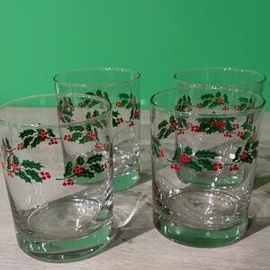 Festive Holly Glass Tumblers Set of 4